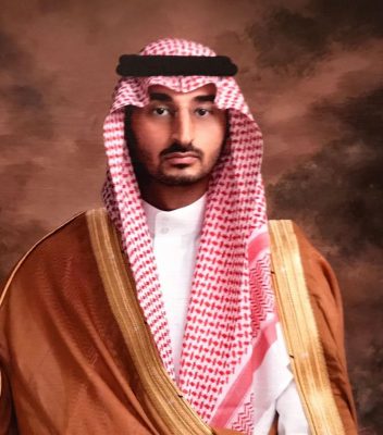سمو نائب أمير منطقة مكة المكرمة ينقل تعازي القيادة لذوي الشهيد “المطيري”